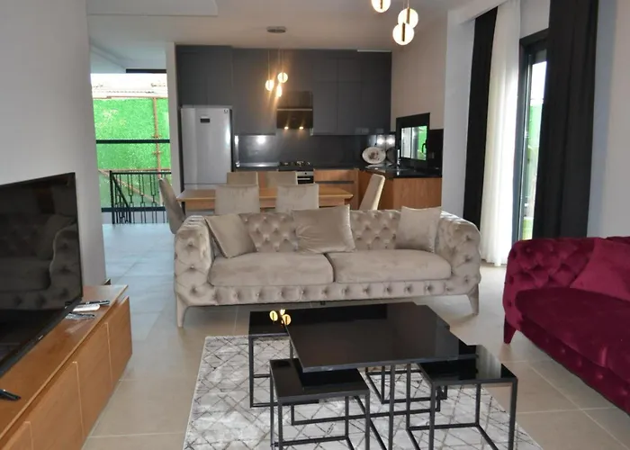 ヴィラ Ayayorgide Odalar Banyolu Sifir *